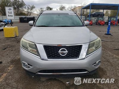 Piąte zdjęcie samochodu w środku: 2016 NISSAN PATHFINDER SV VIN:5N1AR2MN2GC670424 - miniatura