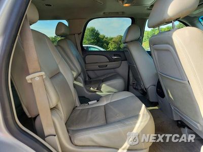 Zdjęcie 10 z 12 samochodu: 2010 CHEVROLET TAHOE C1500 LTZ VIN:1GNUCCE07AR220307 - miniatura