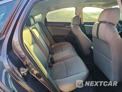 Zdjęcie 10 z 12 samochodu: 2016 HONDA CIVIC EX VIN:19XFC2F78GE044573 - miniatura