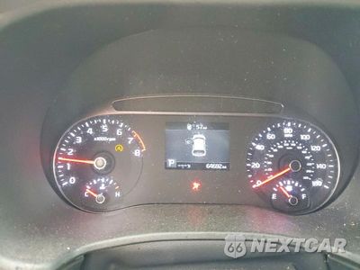 Zdjęcie 9 z 12 samochodu: 2021 KIA SOUL LX VIN:KNDJ23AU7M7767665 - miniatura