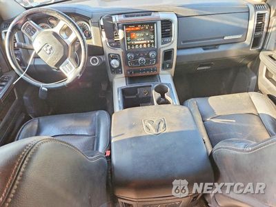 Zdjęcie 8 z 12 samochodu: 2015 RAM 1500 LARAMIE VIN:1C6RR7NT2FS564410 - miniatura