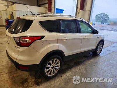 Trzecie zdjęcie samochodu z tyłu: 2017 FORD ESCAPE TITANIUM VIN:1FMCU9JD8HUB91111 - miniatura