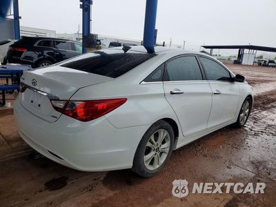 Trzecie zdjęcie samochodu z tyłu: 2012 HYUNDAI SONATA LIMITED VIN:5NPEC4AC3CH447281 - miniatura