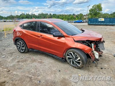 Czwarte zdjęcie samochodu z boku: 2019 HONDA HR-V SPORT VIN:3CZRU5H11KM701713 - miniatura