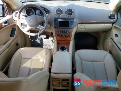 Zdjęcie 8 z 13 samochodu: 2009 MERCEDES-BENZ GL VIN:4JGBF25E99A482235 - miniatura