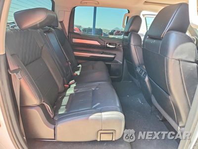 Zdjęcie 10 z 12 samochodu: 2019 TOYOTA TUNDRA PLATINUM VIN:5TFAY5F17KX851071 - miniatura