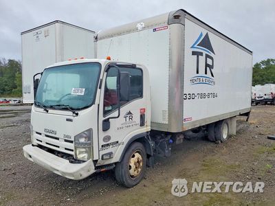 2012 ISUZU NRR BOX TRUCK JALE5W163C7300008 - główne zdjęcie licytacji z USA - miniatura