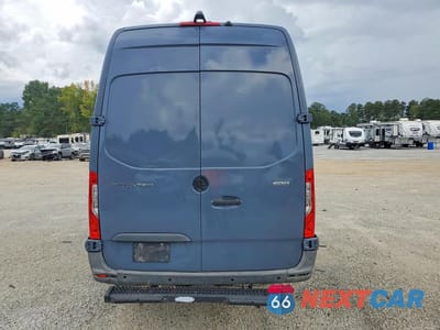 Zdjęcie 6 z 13 samochodu: 2019 MERCEDES-BENZ SPRINTER 2500/3500 DELIVERY VAN VIN:WD4PF1CD1KP131729 - miniatura