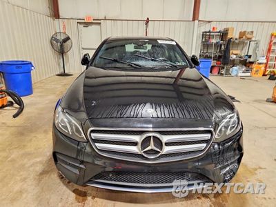 Piąte zdjęcie samochodu w środku: 2017 MERCEDES-BENZ E 300 4MATIC VIN:WDDZF4KBXHA182734 - miniatura