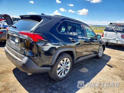 Trzecie zdjęcie samochodu z tyłu: 2021 TOYOTA RAV4 XLE PREMIUM VIN:2T3C1RFV1MC111922 - miniatura