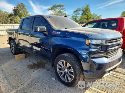 Czwarte zdjęcie samochodu z boku: 2019 CHEVROLET SILVERADO K1500 RST VIN:1GCUYEED1KZ394240 - miniatura