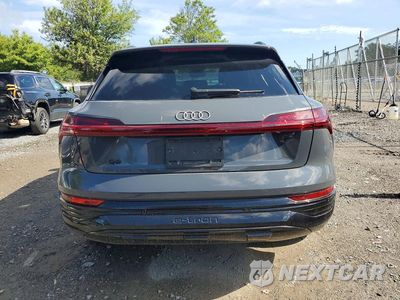 Zdjęcie 6 z 12 samochodu: 2024 AUDI Q8 E-TRON PRESTIGE VIN:WA16ABGE5RB007672 - miniatura