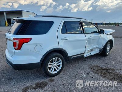 Trzecie zdjęcie samochodu z tyłu: 2016 FORD EXPLORER XLT VIN:1FM5K7D87GGA26052 - miniatura