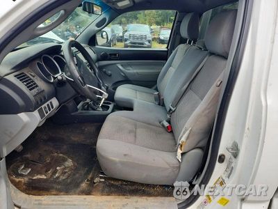 Zdjęcie 7 z 12 samochodu: 2013 TOYOTA TACOMA BASE VIN:5TFNX4CN4DX022824 - miniatura
