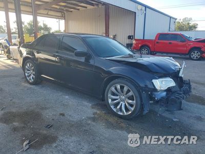 Czwarte zdjęcie samochodu z boku: 2018 CHRYSLER 300 TOURING VIN:2C3CCAAG8JH313949 - miniatura
