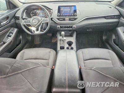 Zdjęcie 8 z 13 samochodu: 2019 NISSAN ALTIMA S VIN:1N4BL4BV3KC172935 - miniatura