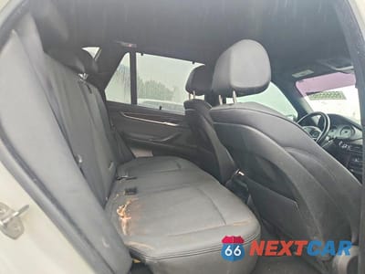 Zdjęcie 11 z 13 samochodu: 2018 BMW X5 XDR40E VIN:5UXKT0C56J0W00500 - miniatura