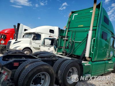 Zdjęcie 6 z 14 samochodu: 2021 VOLVO VNL SEMI TRUCK VIN:4V4NC9EH1MN274840 - miniatura