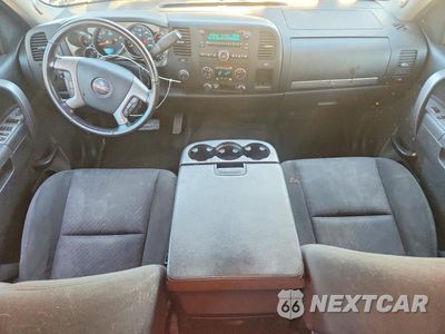 Zdjęcie 8 z 12 samochodu: 2012 GMC SIERRA K1500 SLE VIN:1GTR2VE79CZ142562 - miniatura