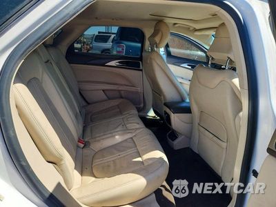 Zdjęcie 10 z 13 samochodu: 2017 LINCOLN MKZ HYBRID RESERVE VIN:3LN6L5MU3HR630470 - miniatura