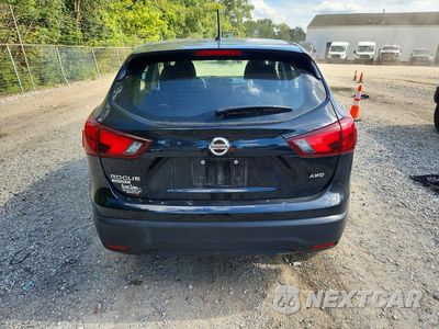 Zdjęcie 6 z 14 samochodu: 2017 NISSAN ROGUE SPORT S VIN:JN1BJ1CRXHW132698 - miniatura