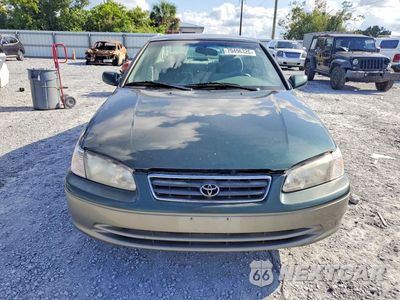 Piąte zdjęcie samochodu w środku: 2000 TOYOTA CAMRY LE VIN:4T1BG22K3YU962467 - miniatura