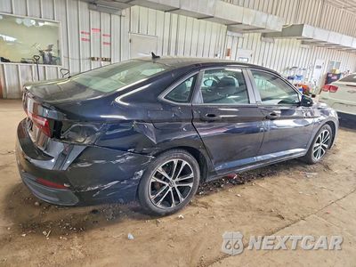 Trzecie zdjęcie samochodu z tyłu: 2025 VOLKSWAGEN JETTA SPORT VIN:3VWBX7BU6SM078972 - miniatura
