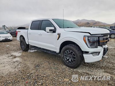 Czwarte zdjęcie samochodu z boku: 2022 FORD F150 SUPERCREW VIN:1FTEW1E85NFB90102 - miniatura