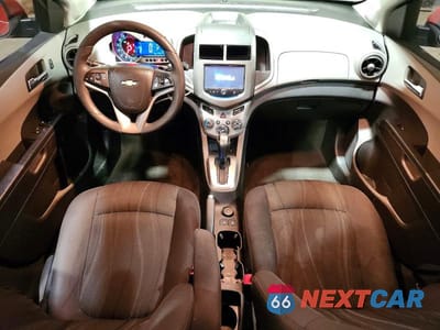 Zdjęcie 8 z 13 samochodu: 2014 CHEVROLET SONIC LT VIN:1G1JC5SH9E4235565 - miniatura