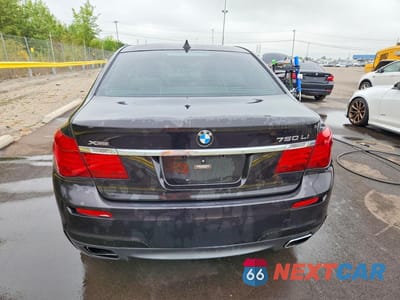 Zdjęcie 6 z 12 samochodu: 2015 BMW 750 LXI VIN:WBAYF8C57FD653950 - miniatura