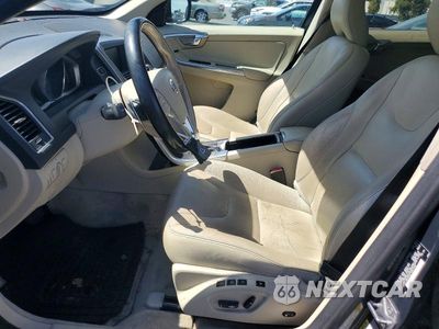 Zdjęcie 7 z 12 samochodu: 2015 VOLVO XC60 T6 PLATINUM VIN:YV449MDM8F2746041 - miniatura