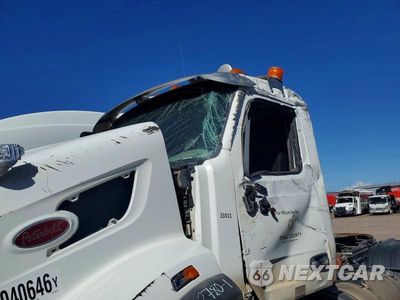 Zdjęcie 11 z 11 samochodu: 2020 PETERBILT 567 SEMI TRUCK VIN:1XPCDP0X5LD645374 - miniatura