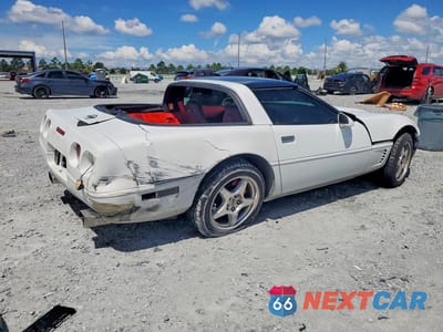 Trzecie zdjęcie samochodu z tyłu: 1995 CHEVROLET CORVETTE VIN:1G1YY22P8S5103750 - miniatura