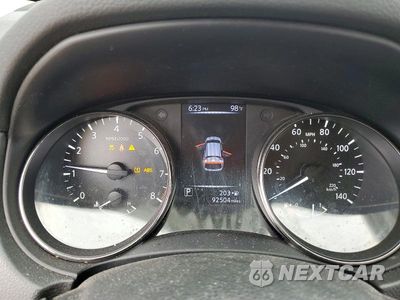 Zdjęcie 9 z 14 samochodu: 2017 NISSAN ROGUE SPORT SV VIN:JN1BJ1CP4HW026150 - miniatura