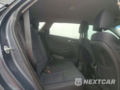 Zdjęcie 11 z 13 samochodu: 2019 HYUNDAI TUCSON SEL VIN:KM8J33AL0KU015045 - miniatura