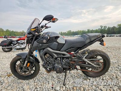 Trzecie zdjęcie samochodu z tyłu: 2016 YAMAHA FZ09 VIN:JYARN33E5GA009861 - miniatura
