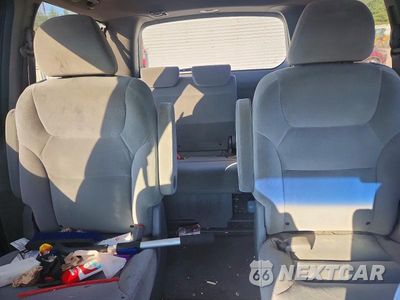Zdjęcie 10 z 13 samochodu: 2009 HONDA ODYSSEY LX VIN:5FNRL38299B040484 - miniatura