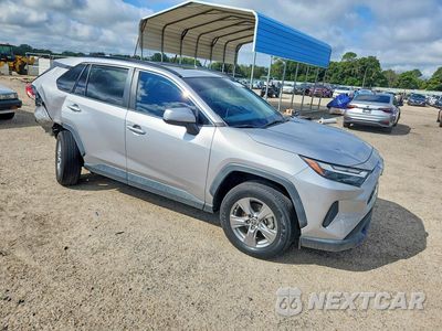 Czwarte zdjęcie samochodu z boku: 2022 TOYOTA RAV4 XLE VIN:2T3W1RFV3NC190881 - miniatura