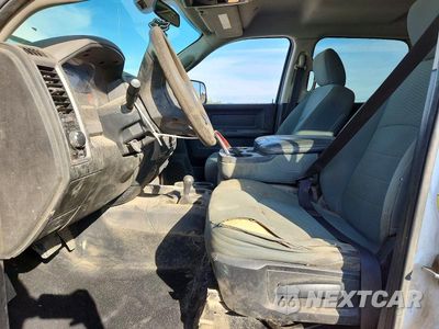 Zdjęcie 7 z 12 samochodu: 2018 RAM 3500 ST VIN:3C63R3GL0JG271228 - miniatura