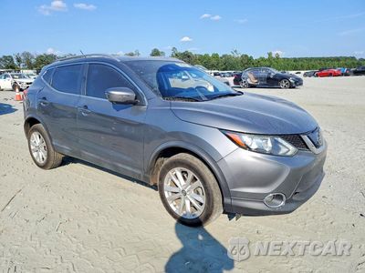 Czwarte zdjęcie samochodu z boku: 2019 NISSAN ROGUE SPORT SV VIN:JN1BJ1CR6KW319153 - miniatura