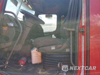 Zdjęcie 7 z 14 samochodu: 2023 VOLVO VNL SEMI TRUCK VIN:4V4NC9EH3PN326134 - miniatura