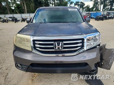 Piąte zdjęcie samochodu w środku: 2013 HONDA PILOT EX VIN:5FNYF3H41DB003247 - miniatura