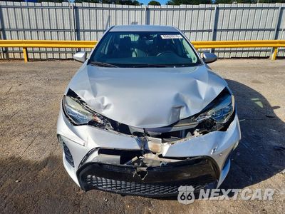 Piąte zdjęcie samochodu w środku: 2018 TOYOTA COROLLA SE VIN:5YFBURHE0JP833967 - miniatura