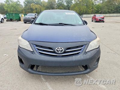 Piąte zdjęcie samochodu w środku: 2013 TOYOTA COROLLA LE VIN:2T1BU4EE9DC128340 - miniatura