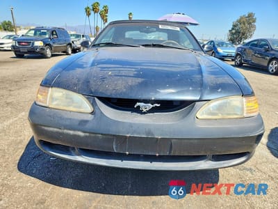 Piąte zdjęcie samochodu w środku: 1997 FORD MUSTANG GT VIN:1FALP45X9VF106575 - miniatura