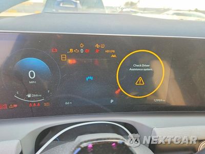 Zdjęcie 9 z 13 samochodu: 2025 HYUNDAI TUCSON LIMITED VIN:5NMJE3DE7SH468758 - miniatura
