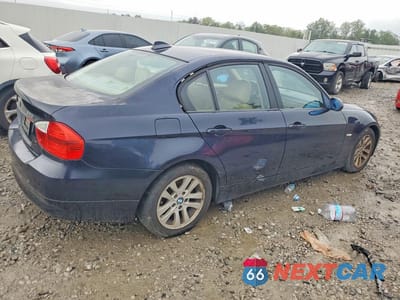 Trzecie zdjęcie samochodu z tyłu: 2007 BMW 328 I VIN:WBAVA375X7NL16618 - miniatura