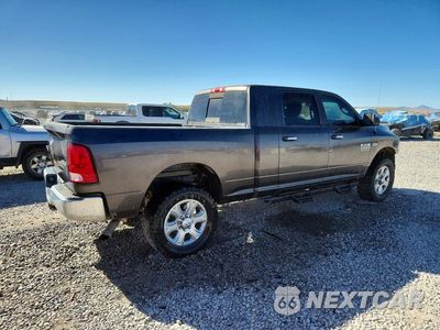 Trzecie zdjęcie samochodu z tyłu: 2018 RAM 2500 SLT VIN:3C6UR5MJ7JG161392 - miniatura