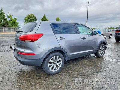 Trzecie zdjęcie samochodu z tyłu: 2016 KIA SPORTAGE LX VIN:KNDPBCAC2G7875729 - miniatura