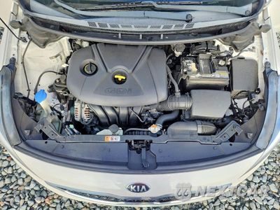 Zdjęcie 11 z 12 samochodu: 2017 KIA FORTE EX VIN:3KPFL4A87HE004160 - miniatura